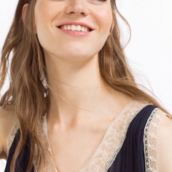 Zara Basic Collection Top - Picture 4 of 8